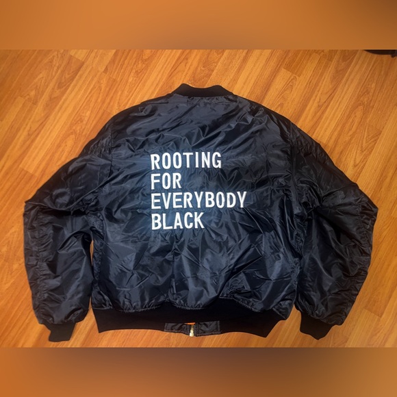 Black bomber jacket - Picture 3 of 4